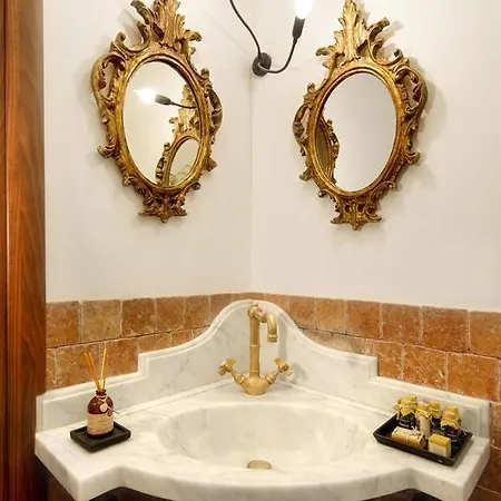 ホテル Abbadia San Giorgio 4*