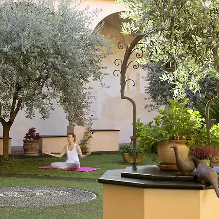 Abbadia San Giorgio ホテル モネーリア